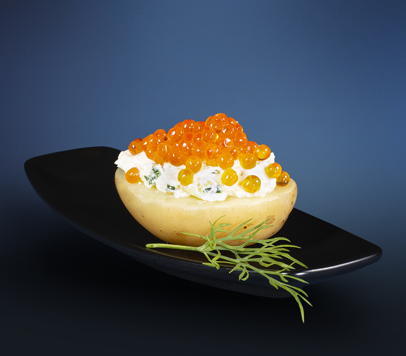 Forellenkaviar auf Mini-Kartoffel