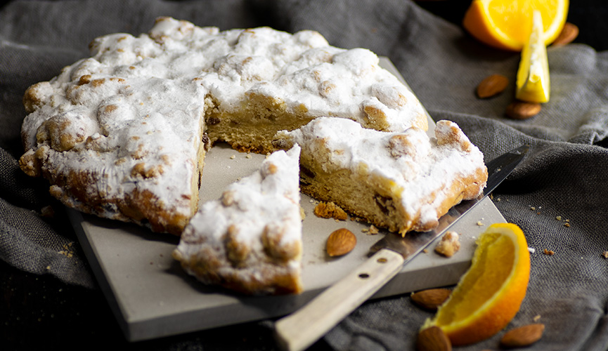 Stollengenuss: Butterstollentaler Stollengenuss: Butterstollentaler
