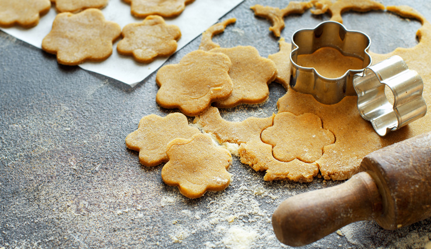 Adventskaffee - Plätzchen backen