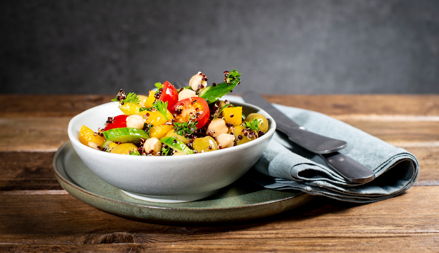 Quinoa_Kichererbsen_Salat_865x500