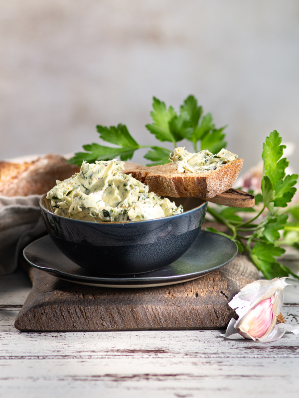 Kräuterbutter