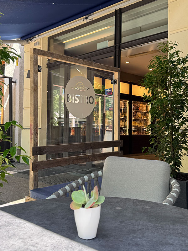 LINDNER Bistro – Sitzbereich LINDNER Bistro - Sitzbereich